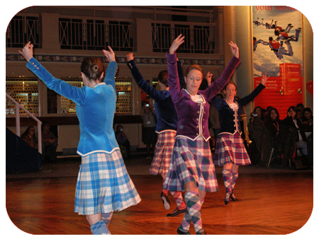 Scottish dancers 